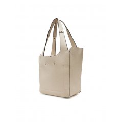 Helina Tote